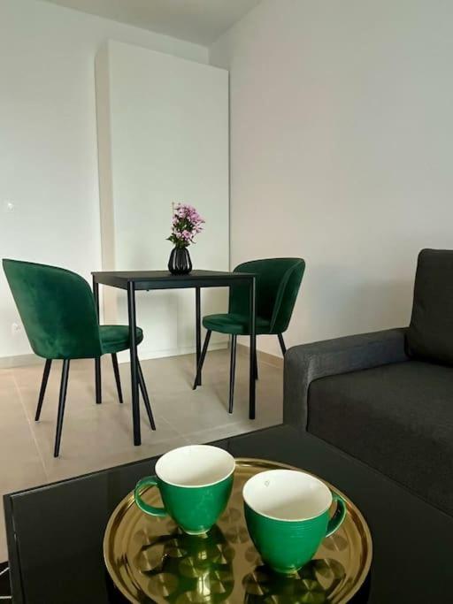 New 69 Apartment Szybowcowa Centre Katowice Free Parking Exterior foto
